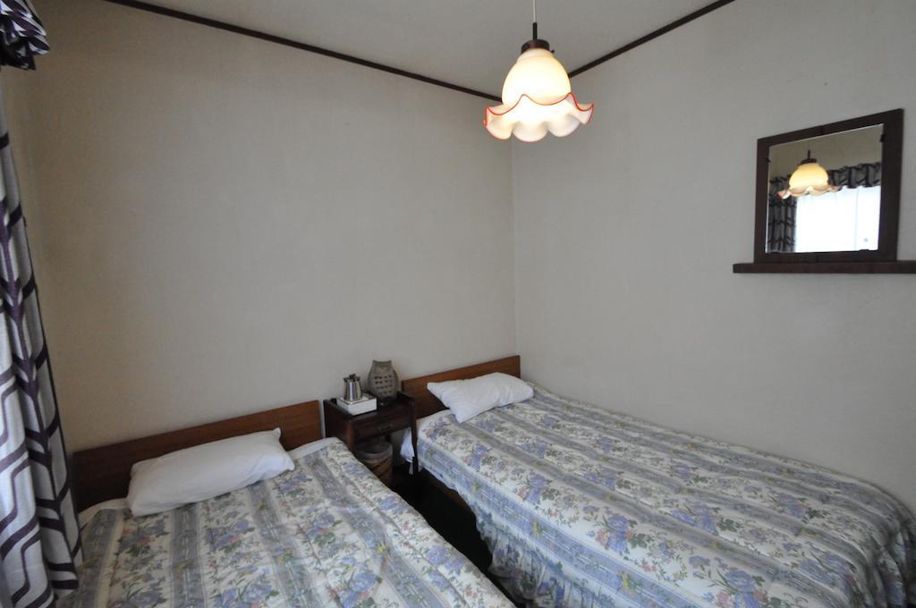 Guest House Wind Inn Hakuba Phòng bức ảnh