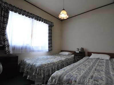 Guest House Wind Inn Hakuba Ngoại thất bức ảnh